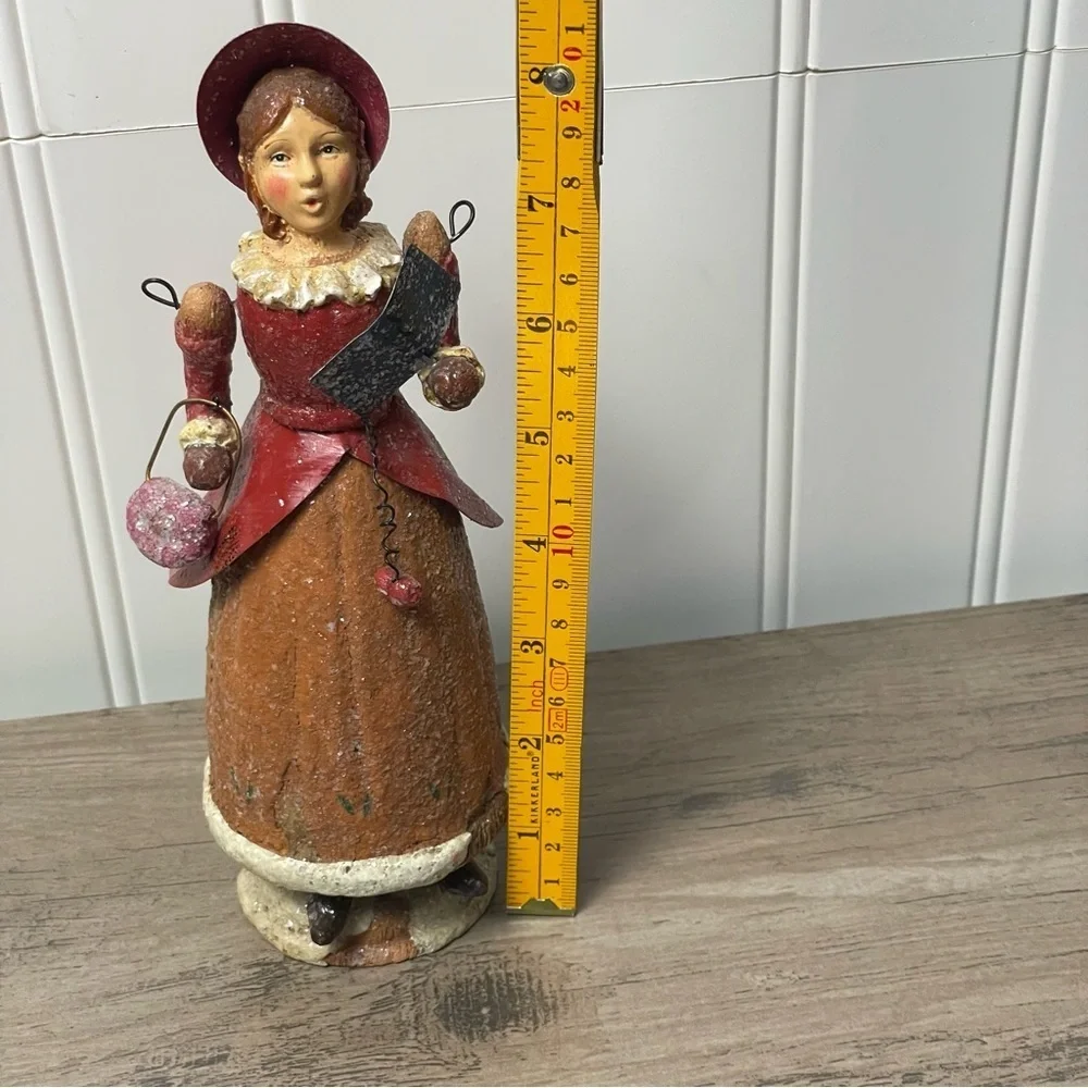 Pacific Rim Victorian Style Christmas Caroler Woman Bobble Body Moveable Arms‎